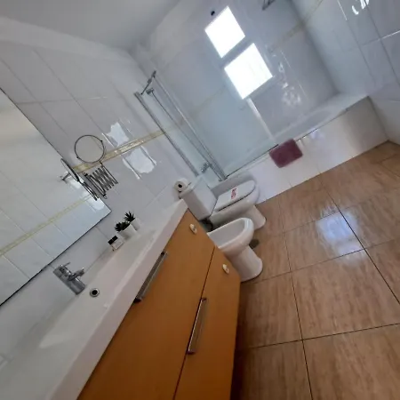 Apartments Casa Laura Costa Silencio Wiffi Pool דירה קוסטה דל סילנסיו