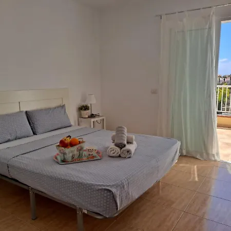 Apartments Casa Laura Costa Silencio Wiffi Pool דירה