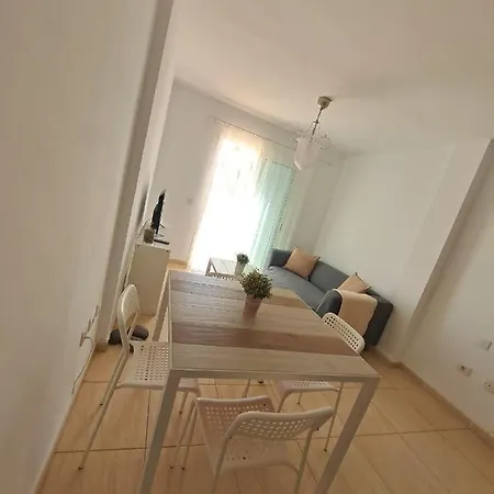 Apartments Casa Laura Costa Silencio Wiffi Pool * קוסטה דל סילנסיו
