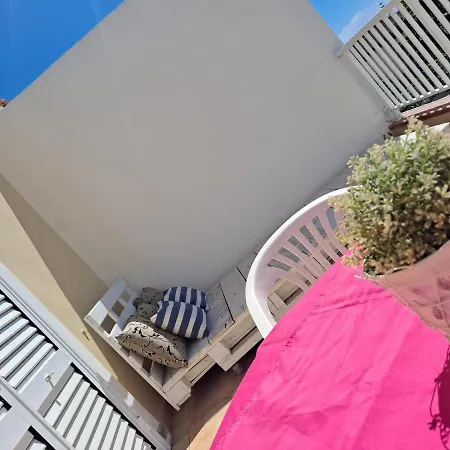 Apartments Casa Laura Costa Silencio Wiffi Pool * קוסטה דל סילנסיו
